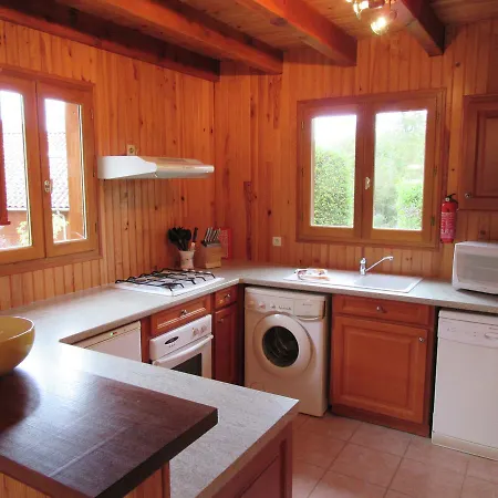 Chalet In The Woods Of The Beautiful Dordogne *